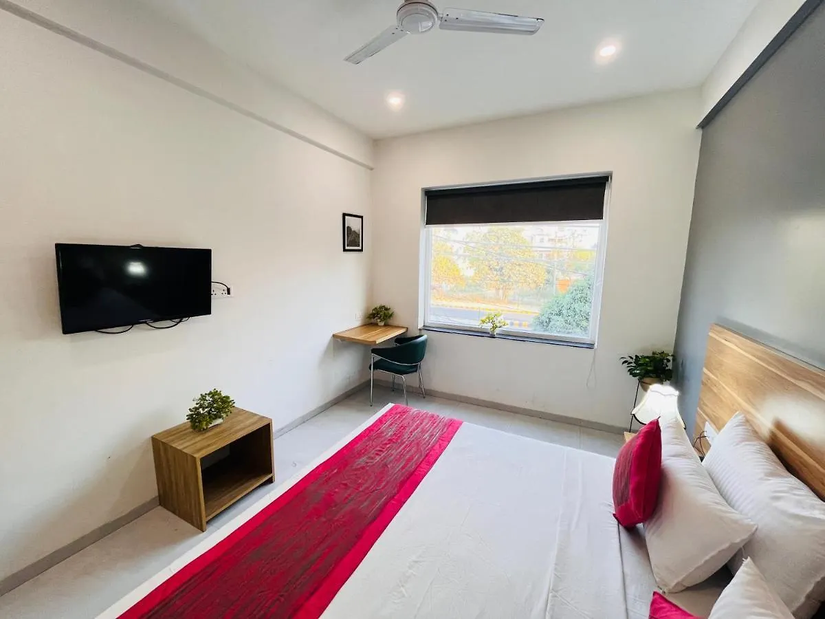 Hotel Infinity Stays Sector 45 Gurgaon - Couple Friendly