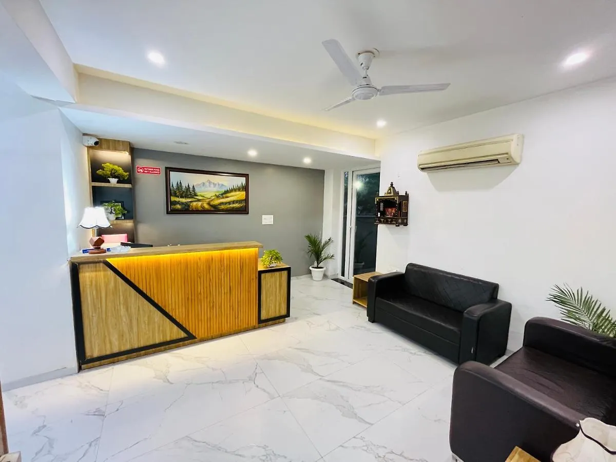 Hotel Infinity Stays Sector 45 Gurgaon - Couple Friendly