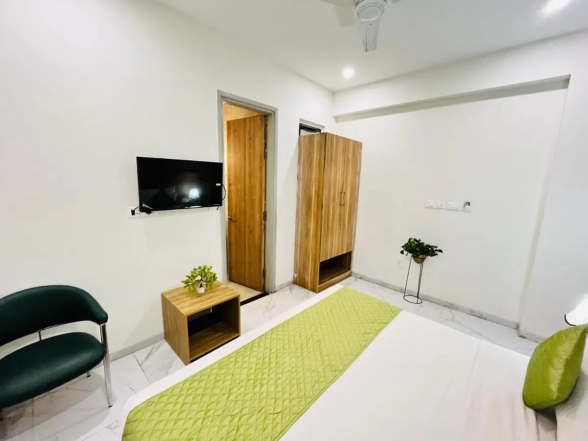 Hotel Infinity Stays Sector 45 Gurgaon - Couple Friendly 3*,  India