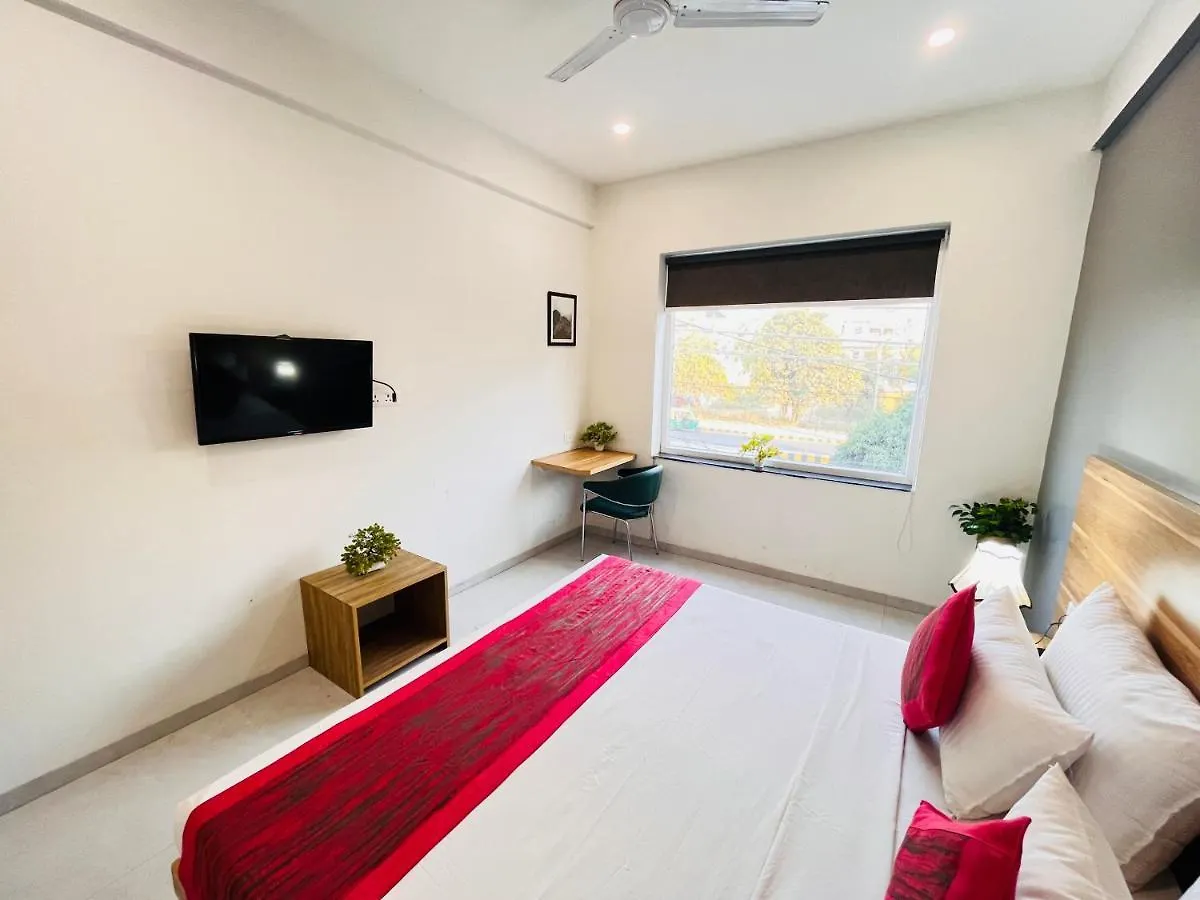 Hotel Infinity Stays Sector 45 Gurgaon - Couple Friendly